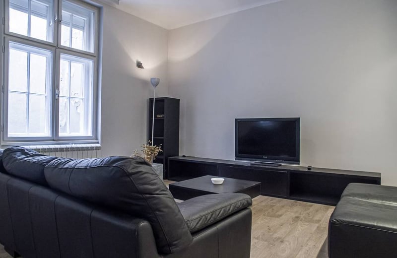 Location d’un appartement meublé de 3 pièces, 84 m², en centre-ville, Belgrade, Serbie